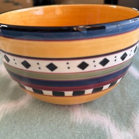 Tabletops Gallery Argentina 6” bowl hand painted handcrafted - Picture 2 of 8